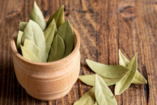 Bay Leaf Manifestation